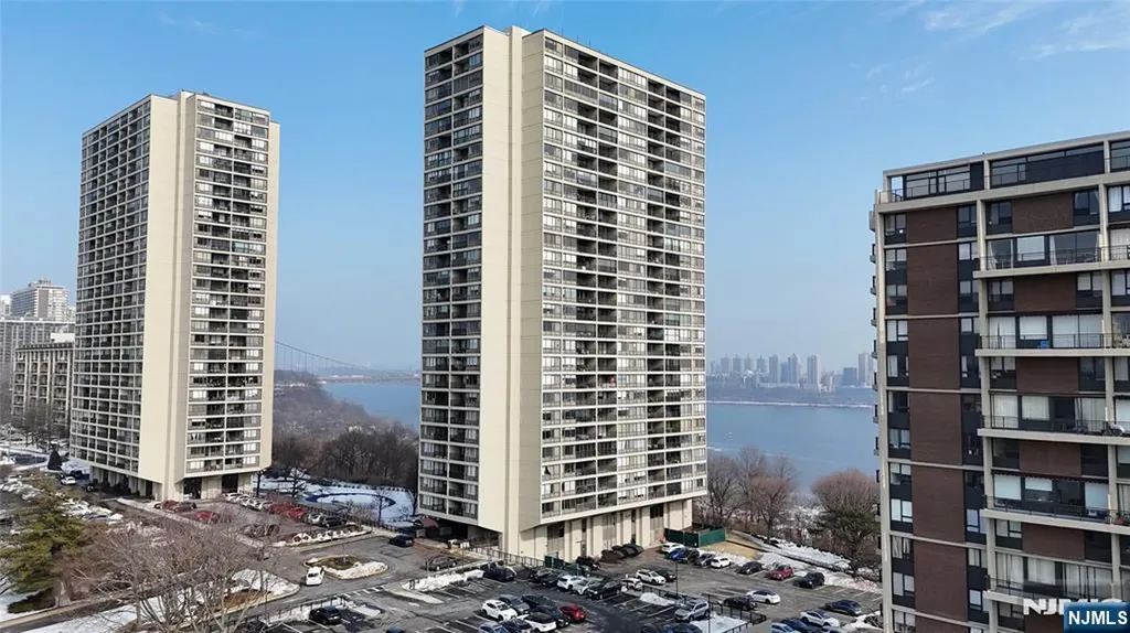 5 Horizon Fort Lee NJ 07024