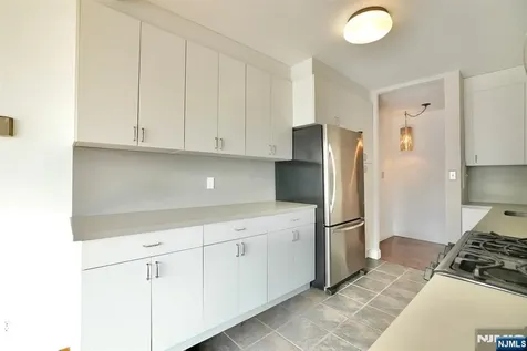 5 Horizon Fort Lee NJ 07024