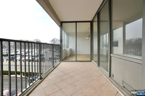 5 Horizon Fort Lee NJ 07024