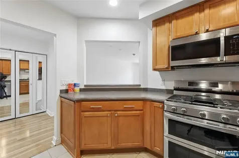 1 Orient Way Rutherford NJ 07070
