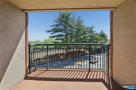 1 Orient Way Rutherford NJ 07070