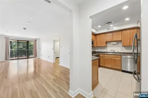 1 Orient Way Rutherford NJ 07070