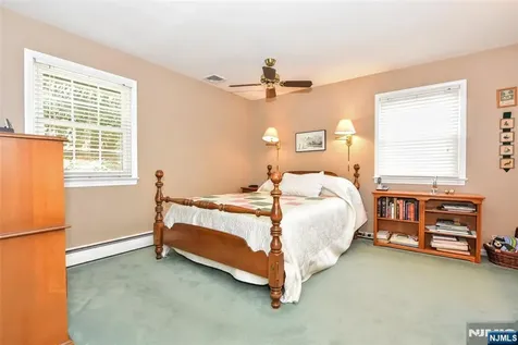 60 Highland Road Bloomingdale NJ 07403
