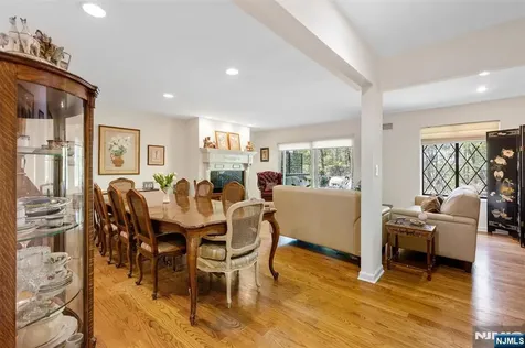 44 Holiday Court River Vale NJ 07675