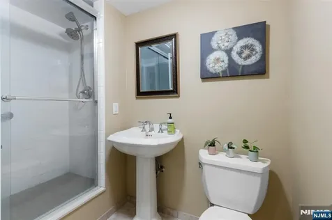 44 Holiday Court River Vale NJ 07675
