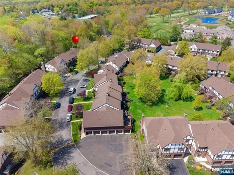 44 Holiday Court River Vale NJ 07675