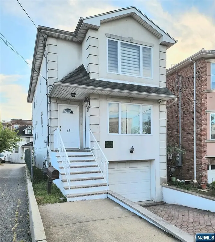12 Brinkerhoff Terrace Palisades Park NJ 07650