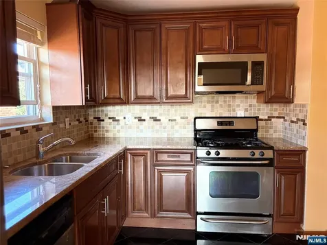 458 Lawn Avenue Palisades Park NJ 07650
