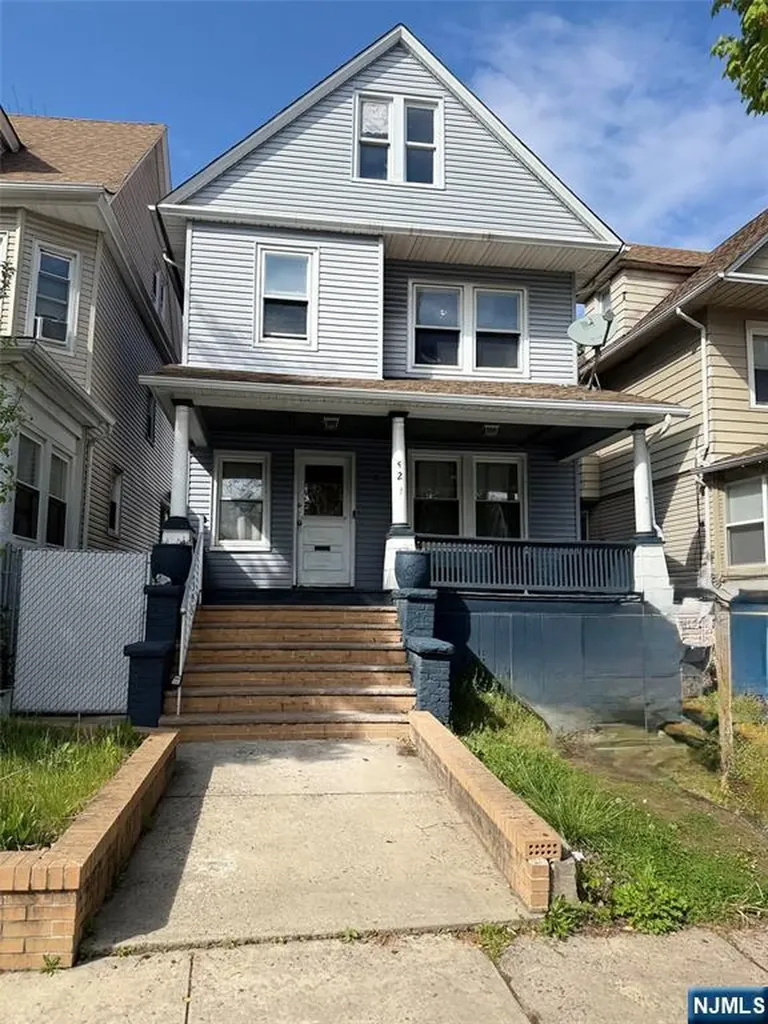 52 Clifford Street East Orange NJ 07018