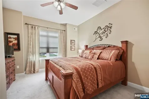 10 Harvey Cedar Way Ocean NJ 08758
