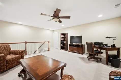 10 Harvey Cedar Way Ocean NJ 08758