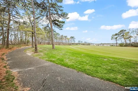 10 Harvey Cedar Way Ocean NJ 08758