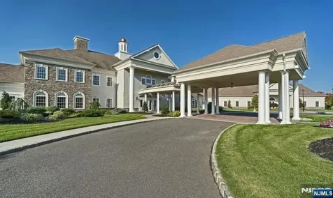 10 Harvey Cedar Way Ocean NJ 08758