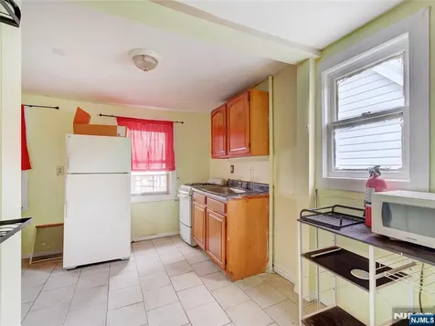 45 18th Street East Orange NJ 07017