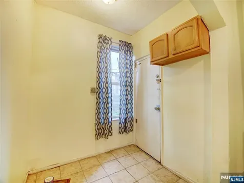 45 18th Street East Orange NJ 07017