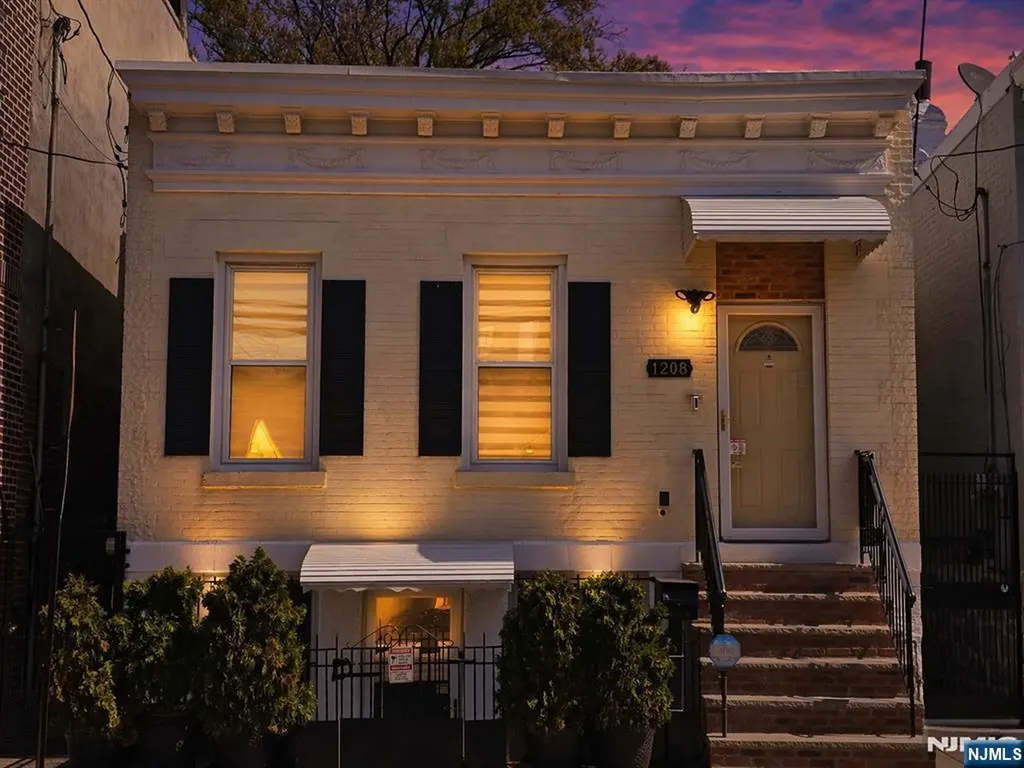 1208 67th Street North Bergen NJ 07047