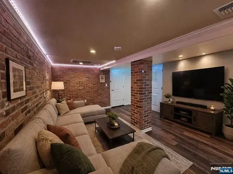 1208 67th Street North Bergen NJ 07047