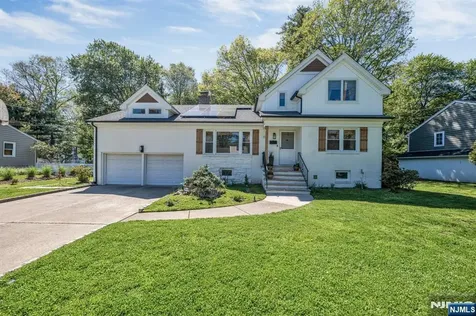 433 Piermont Road Cresskill NJ 07626