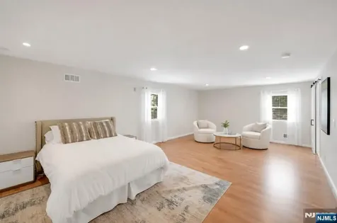 433 Piermont Road Cresskill NJ 07626
