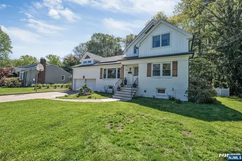 433 Piermont Road Cresskill NJ 07626