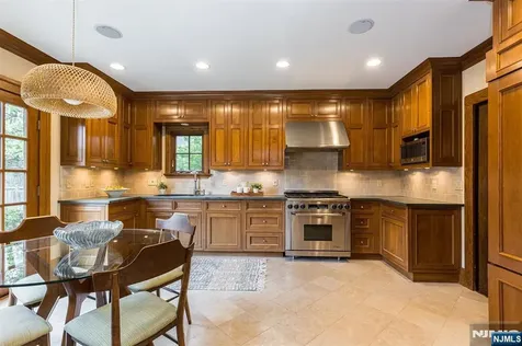 13 Ferncliff Terrace Glen Ridge NJ 07028