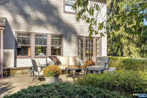 13 Ferncliff Terrace Glen Ridge NJ 07028