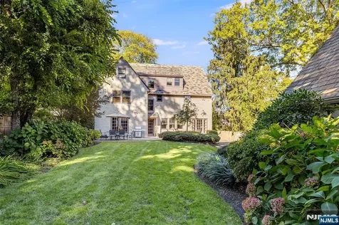 13 Ferncliff Terrace Glen Ridge NJ 07028