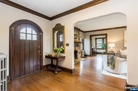 13 Ferncliff Terrace Glen Ridge NJ 07028