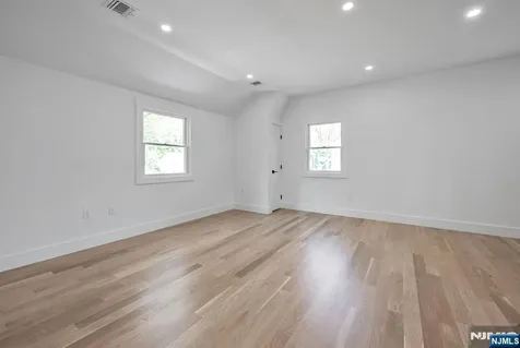 399 Gilbert Street Ridgewood NJ 07450