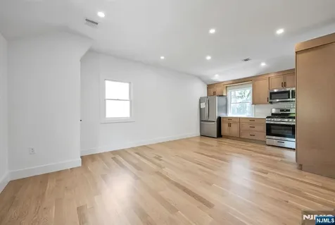 399 Gilbert Street Ridgewood NJ 07450