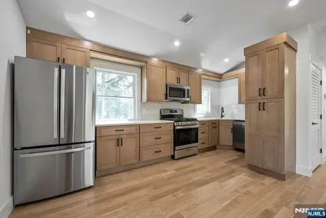 399 Gilbert Street Ridgewood NJ 07450