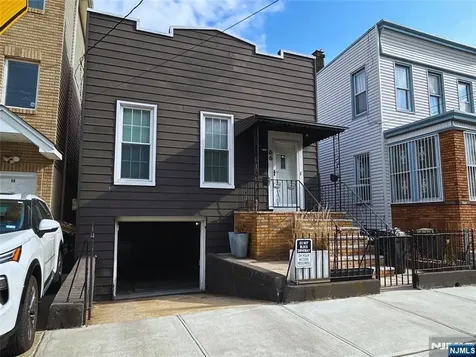 66 Irving Street Jersey City NJ 07307