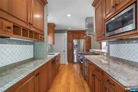 141 Henry Street Hasbrouck Heights NJ 07604