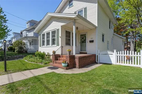 141 Henry Street Hasbrouck Heights NJ 07604