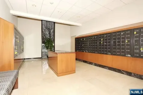 6 Horizon Fort Lee NJ 07024