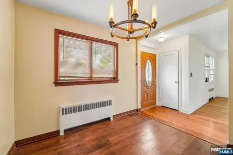 1030 Jassamine Way Fort Lee NJ 07024