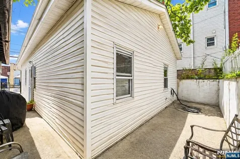 602 Elm Street Kearny NJ 07032