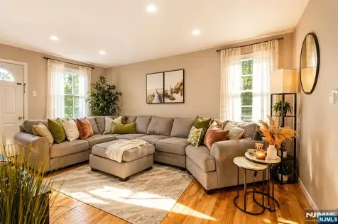 602 Elm Street Kearny NJ 07032