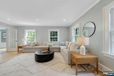 212 Midland Avenue Montclair NJ 07042