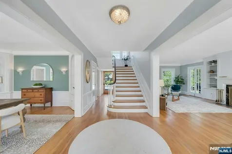 212 Midland Avenue Montclair NJ 07042