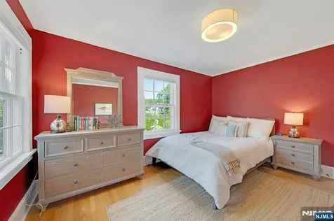 212 Midland Avenue Montclair NJ 07042