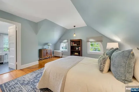 212 Midland Avenue Montclair NJ 07042