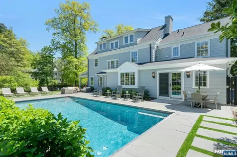 212 Midland Avenue Montclair NJ 07042