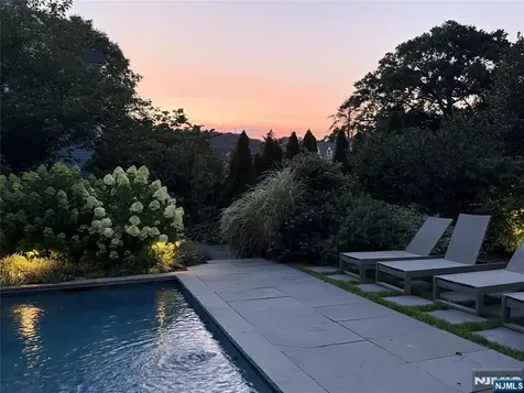 212 Midland Avenue Montclair NJ 07042