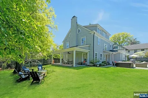 212 Midland Avenue Montclair NJ 07042