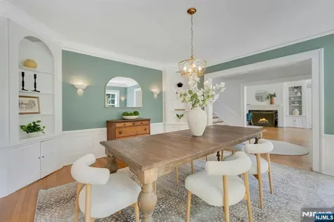 212 Midland Avenue Montclair NJ 07042
