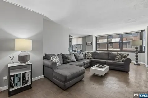 316 Prospect Avenue Hackensack NJ 07601