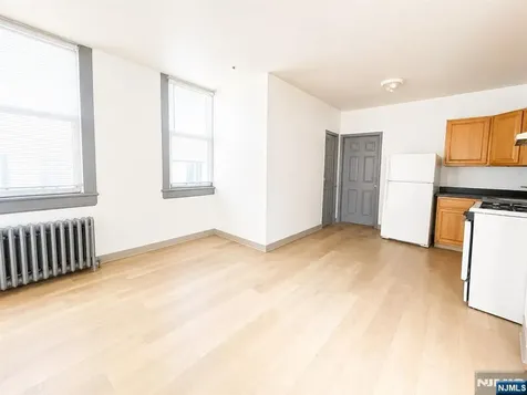 840 Mount Prospect Avenue Newark NJ 07104