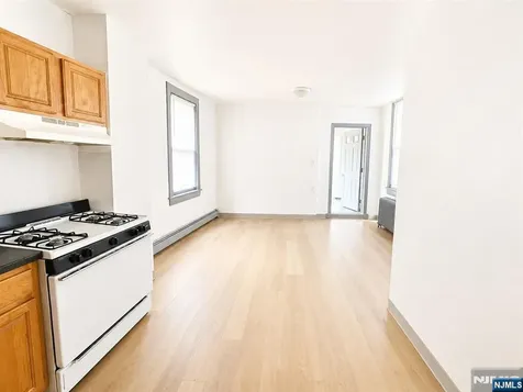 840 Mount Prospect Avenue Newark NJ 07104
