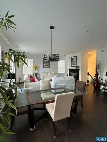 182 Brittany Court Clifton NJ 07013